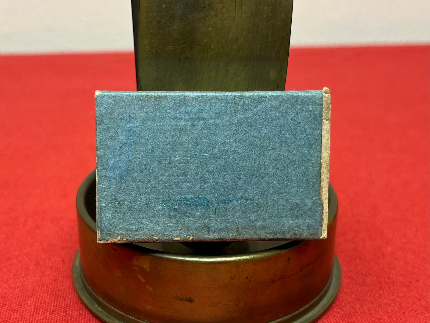 WW2 U.S. 75MM SHELL (TRENCH ART) ASHTRAY & MATCHES