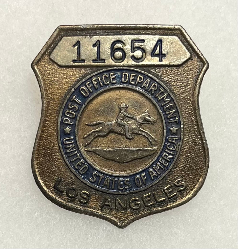 1960’S USPS US POST OFFICE EMPLOYEE BADGE #11654 LOS ANGELES , CA OBSOLETE