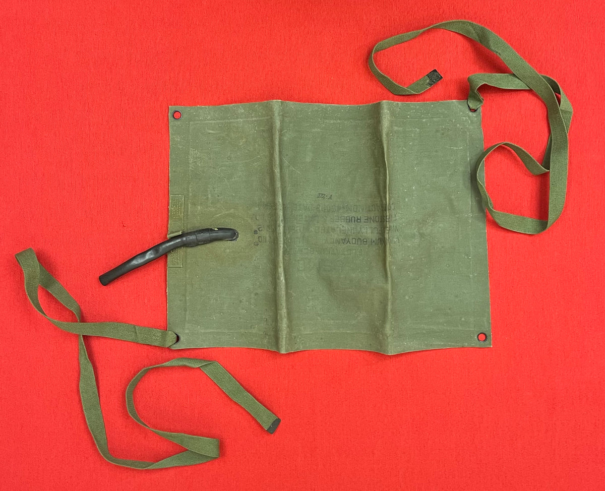 WW2 USMC Amphibious Assault Flotation Bladder 1944
